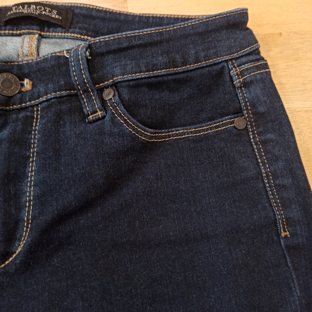 Talbots Flawless Five-Pocket PetitesJeans Women 4P Dark Blue Low Rise - Picture 3 of 16